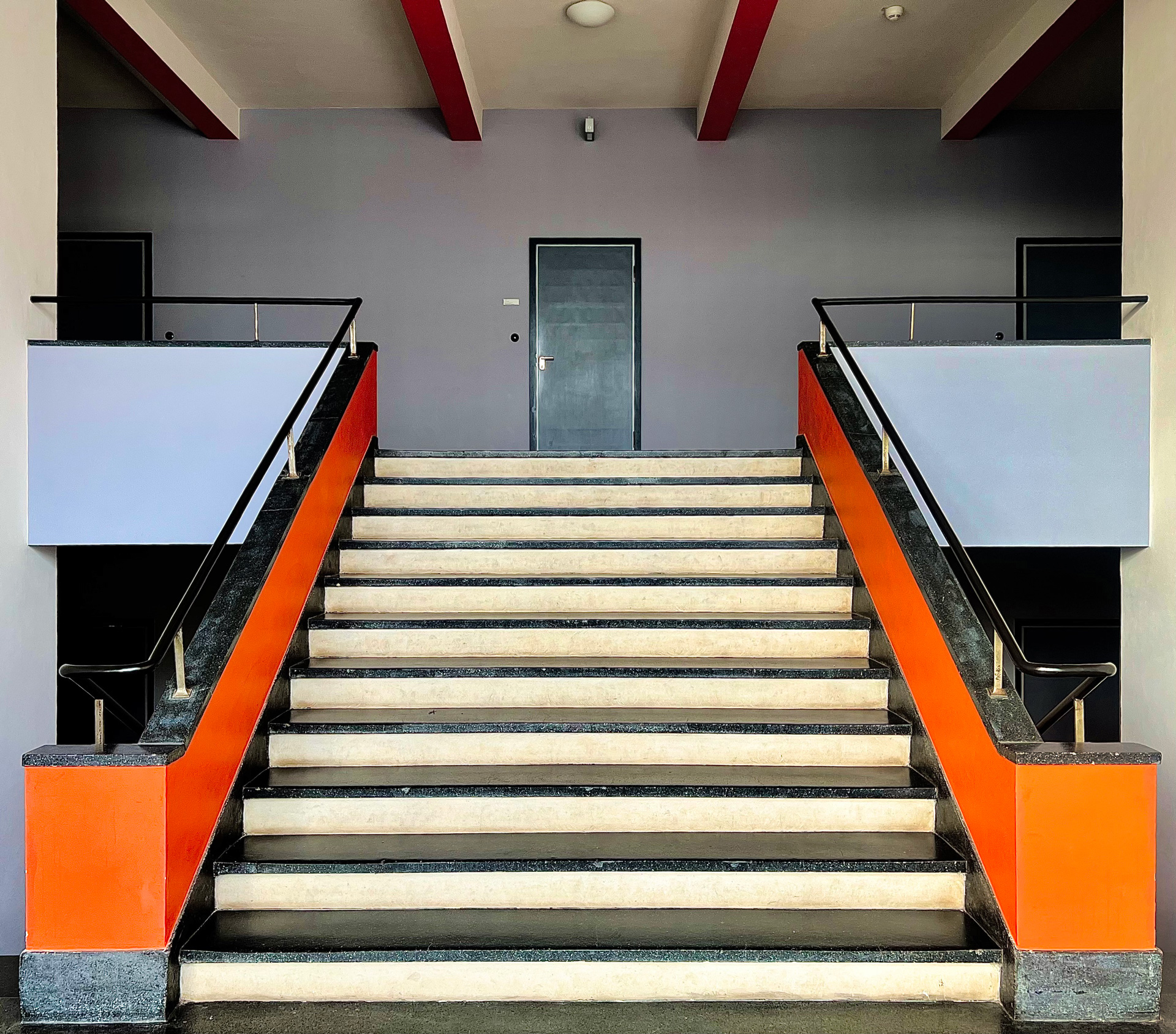 johann_wachs_modern_5599