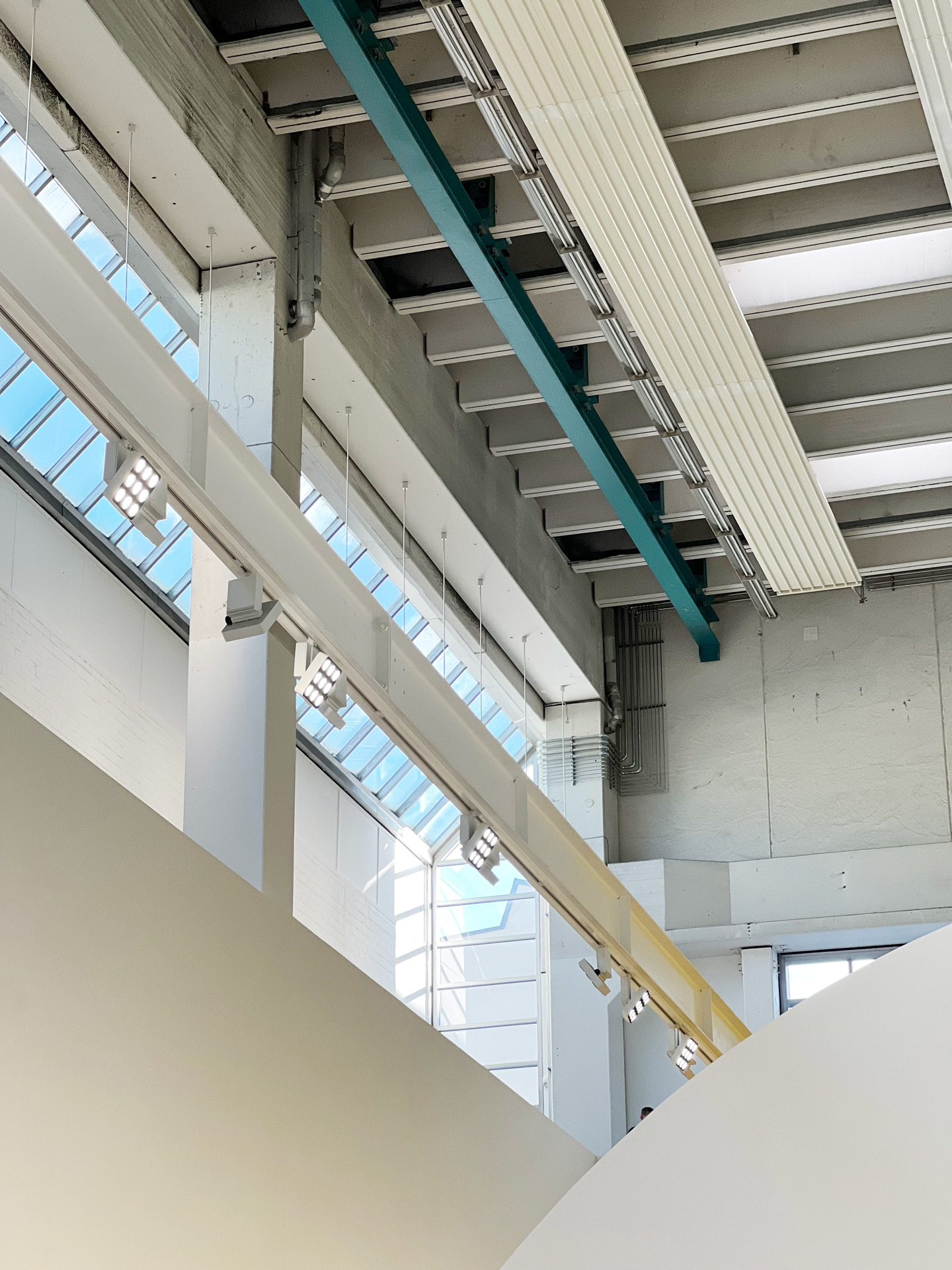 johann_wachs_modern_8852